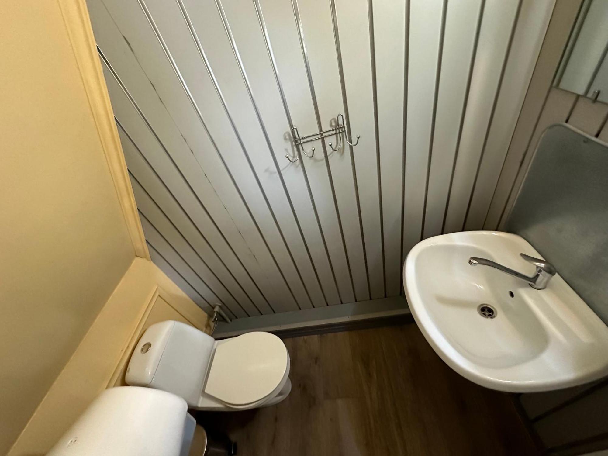 Radi Hotell Brocēni Eksteriør bilde